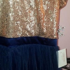 Gorgeous plus size date night/special event dress